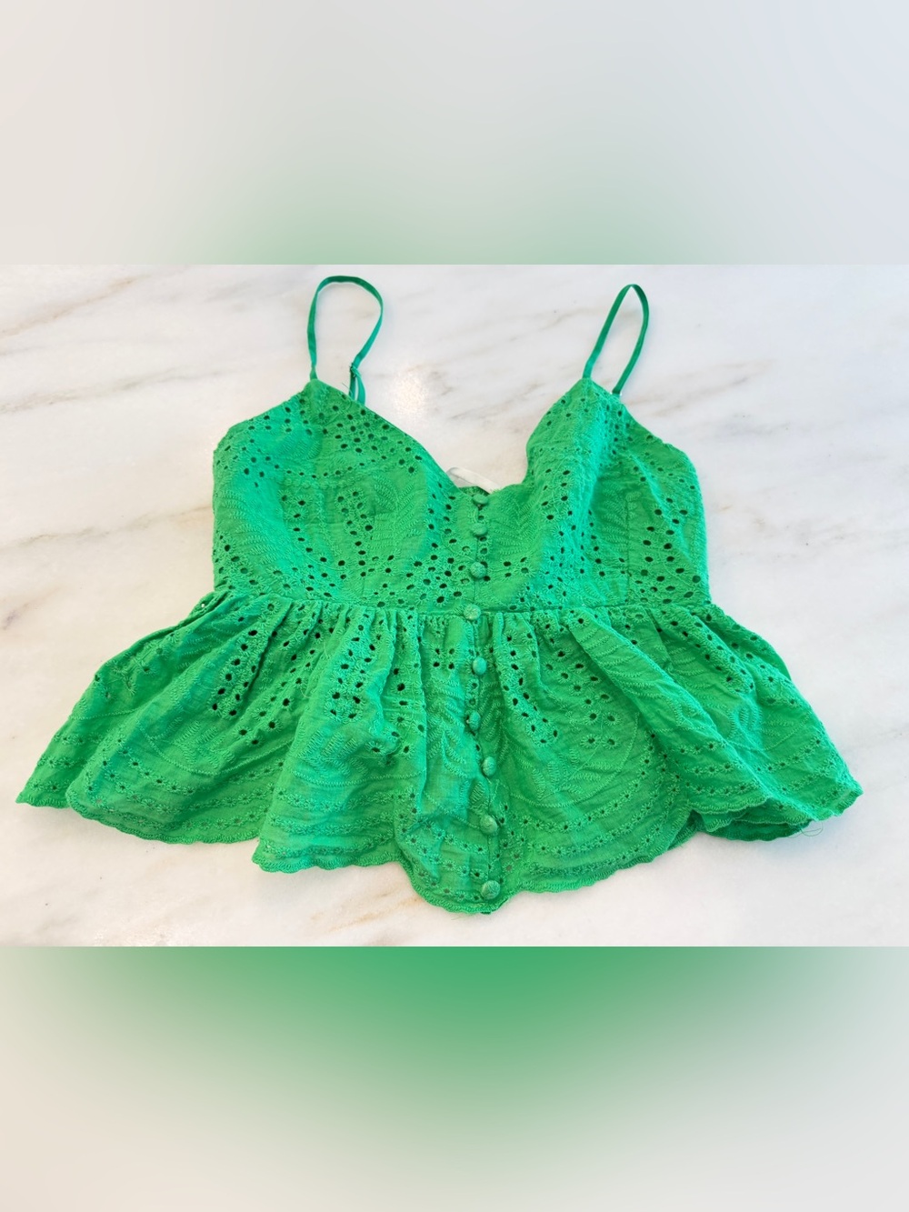 Altar’d State Kelly Green Eyelet Lace Ruffle Peplum Crop Top XS GUC
